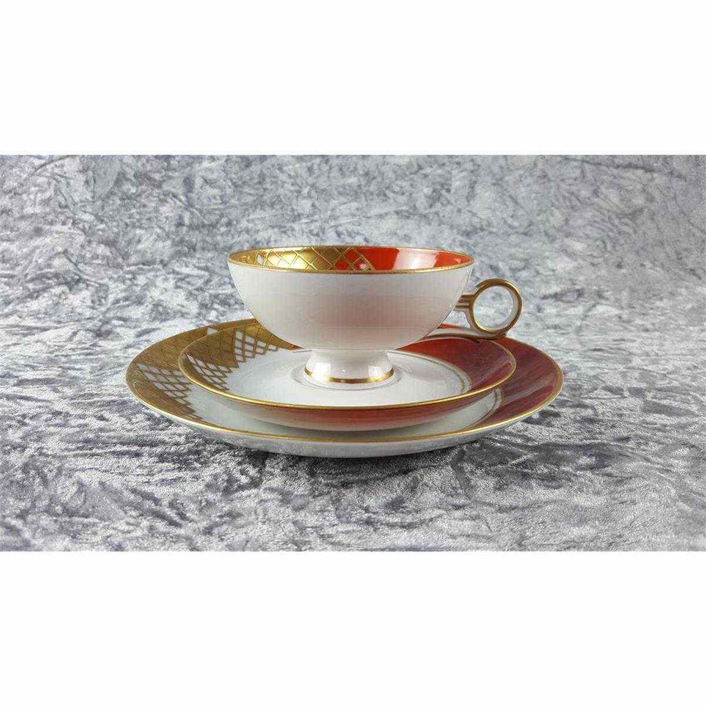 [45817864] Teetasse mit Untertasse Sammelgedeck Teegedeck 3tlg Wallendorf Wallendorfer Porzellan ehem. VEB W 1764 Goldrelief gebraucht - sehr gut Bild 3