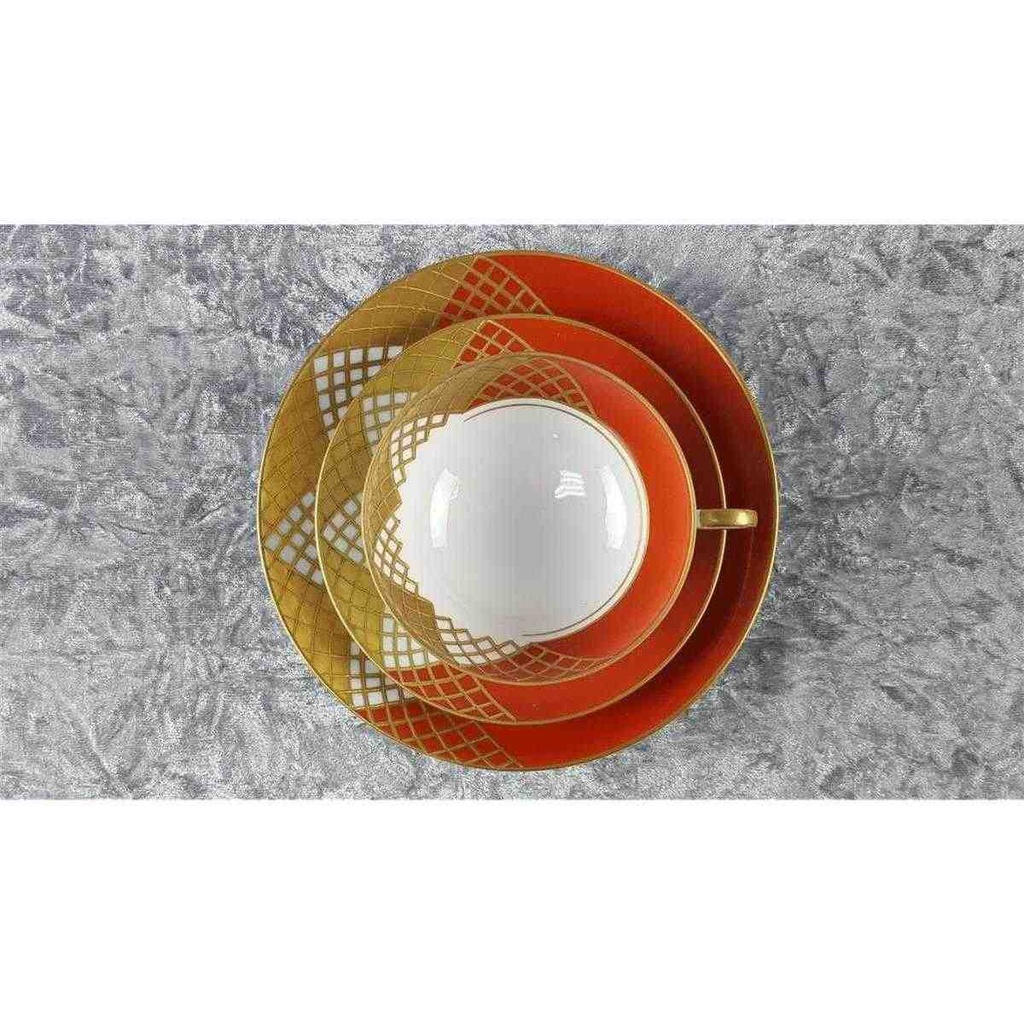 [45817864] Teetasse mit Untertasse Sammelgedeck Teegedeck 3tlg Wallendorf Wallendorfer Porzellan ehem. VEB W 1764 Goldrelief gebraucht - sehr gut Bild 4