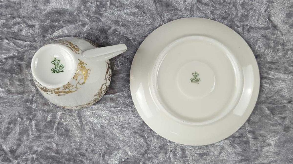 [45817901] Mokkatasse Tasse Espressotasse mit Untertasse & Golddekor Kaiser Porzellan Alka Kunst gebraucht - gut Bild 8