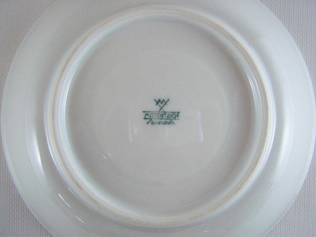 [458186] Untertasse für Kaffee Goldrand 14,8 cm Mitterteich Form 870 Rot gebraucht - gut Bild 3