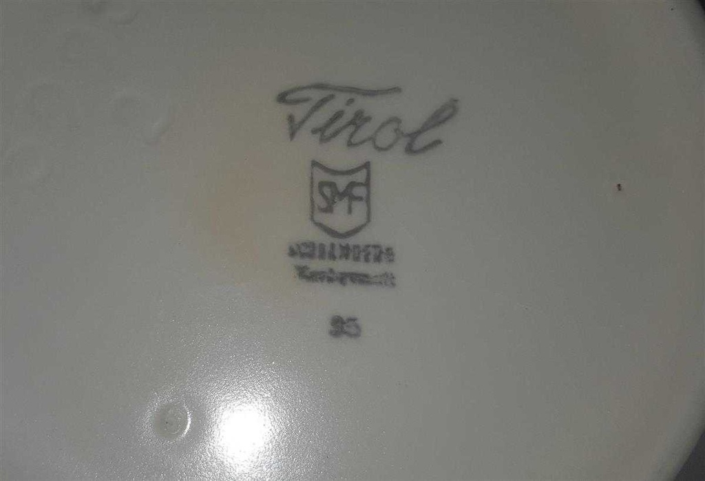 [4581888] Kaffeekanne 0,7 L Schramberg Tirol gebraucht - gut Bild 6