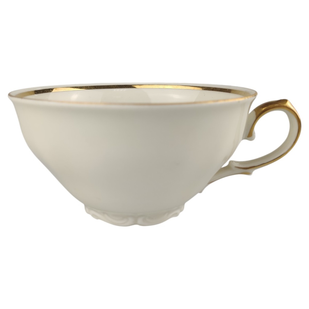 [1806363] Teetasse R Bavaria Reliefboden Goldrand Beige gebraucht - gut