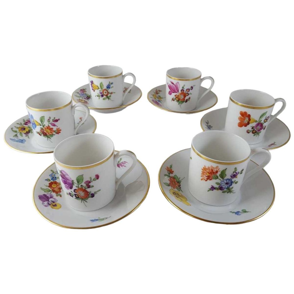 [45812884] Tasse Espressotasse mit Untertasse Höchst Bunte Blumen
