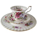 Kaffeegedeck 3tlg Royal Albert Anemones March gebraucht - sehr gut