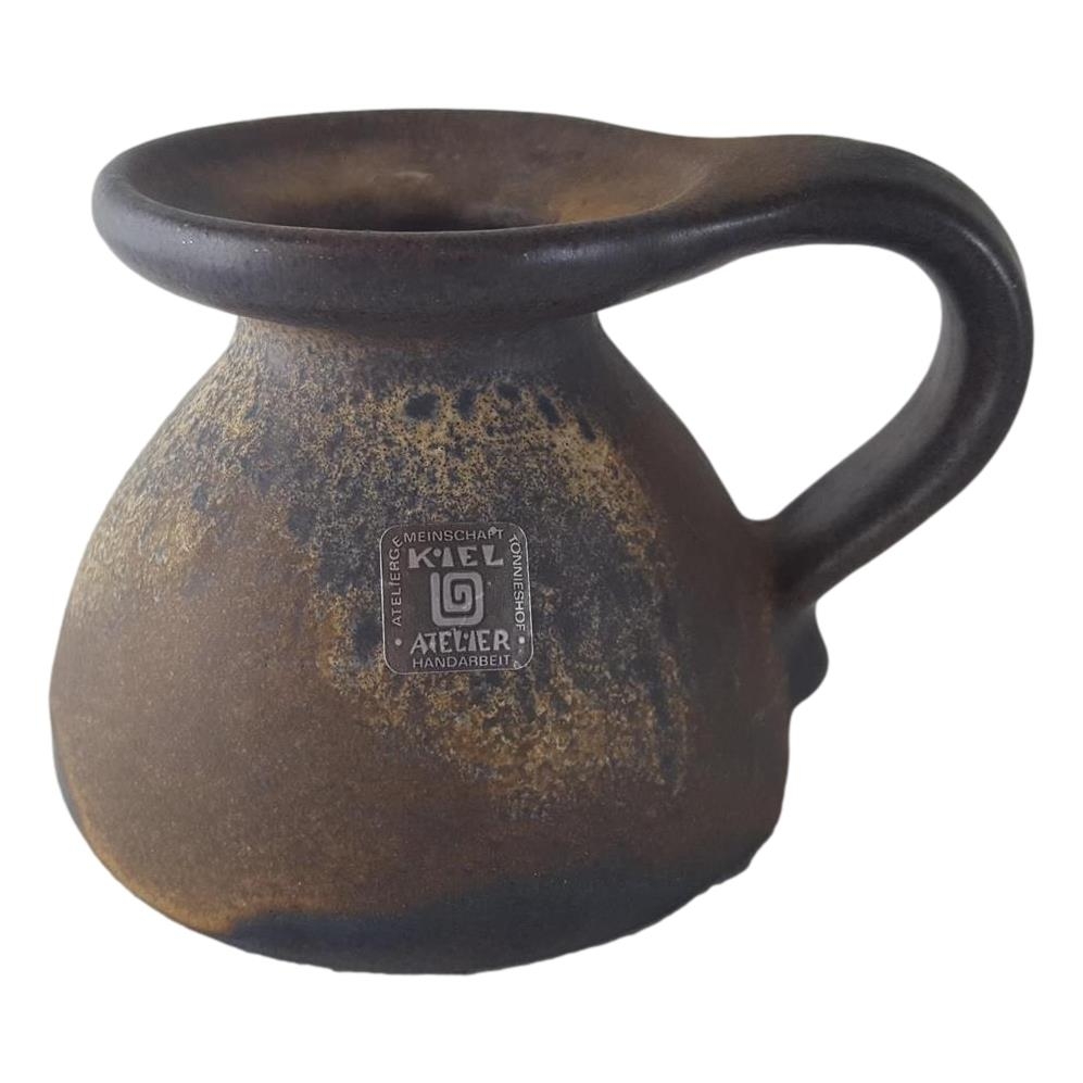 Kiel Atelier Keramik Vase mit Henkel Henkelvase handarbeit H 10 D 12,1 cm