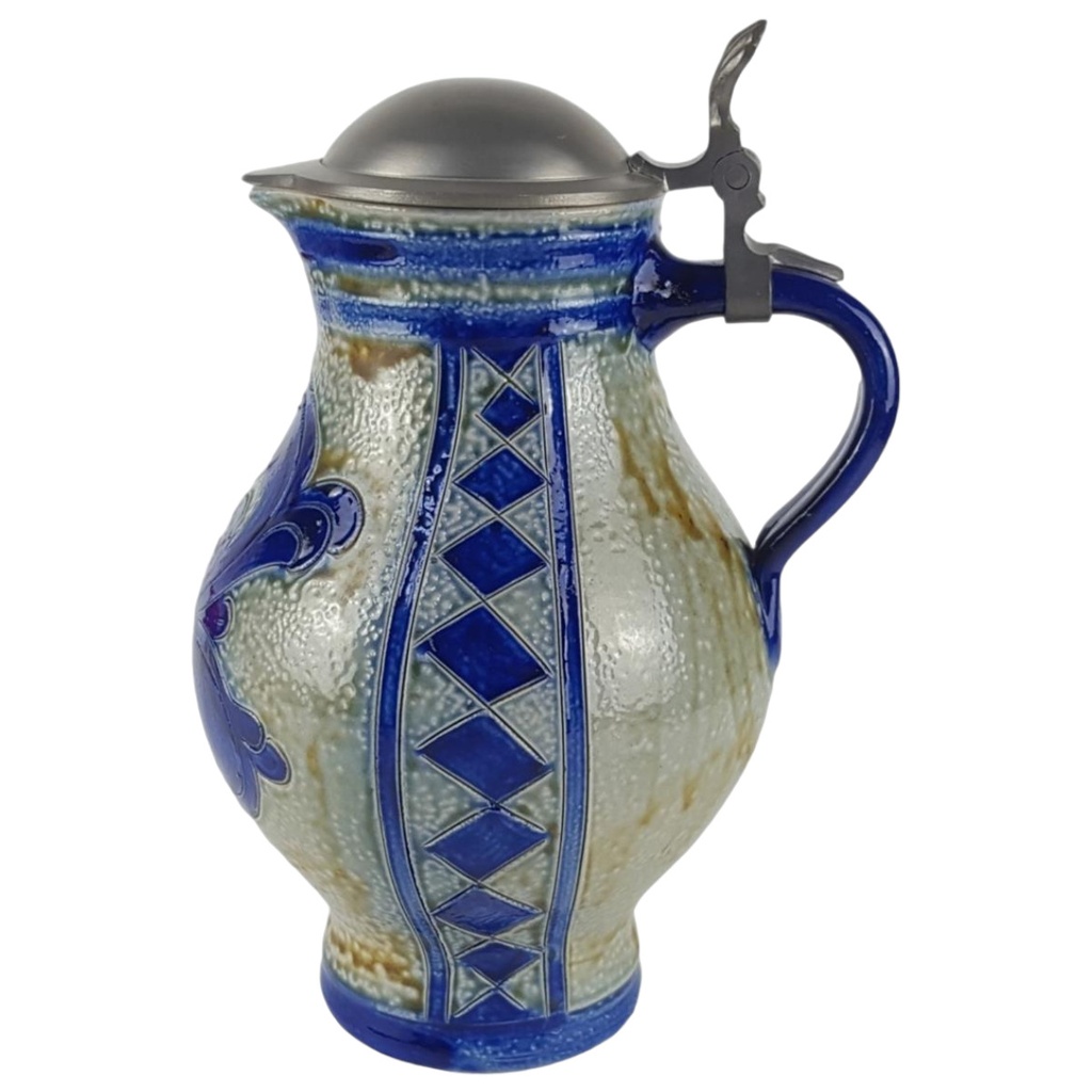 [458133282] Westerwald Krug mit Zinndeckel Salzglasur signiert H 26,2 cm