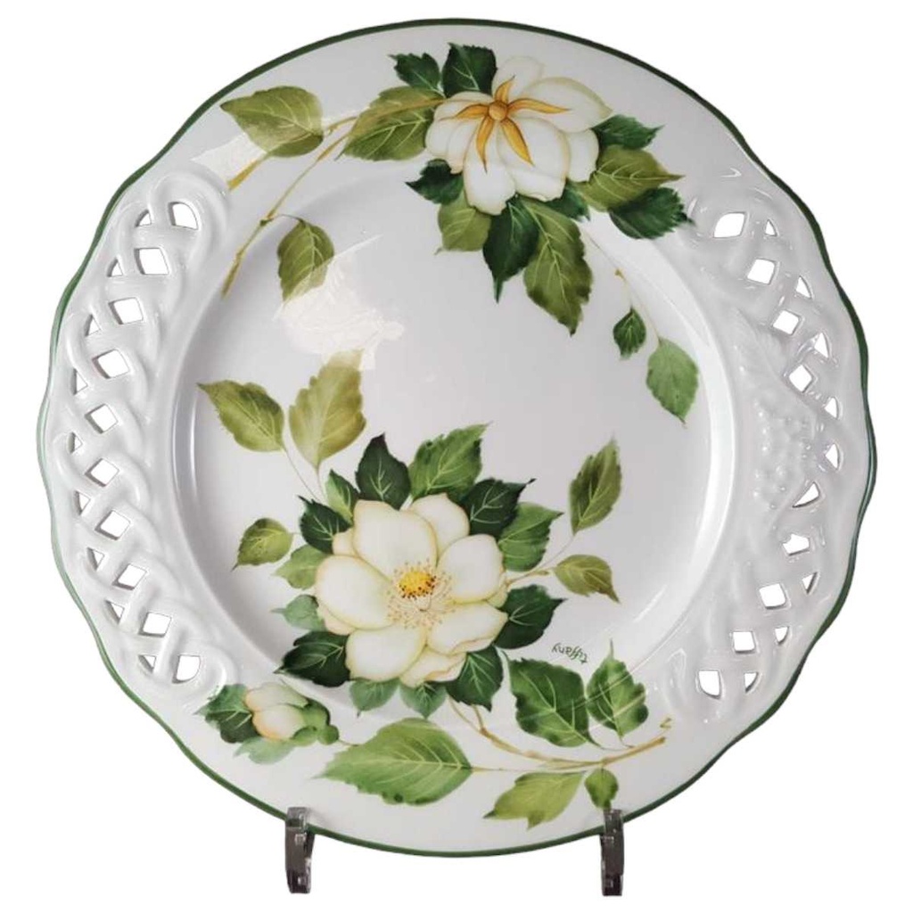 Speiseteller Essteller Durchbrucharbeit 27 cm Tiffany Boutique Italy weiße Blume mit Grünrand gebraucht - akzeptabel