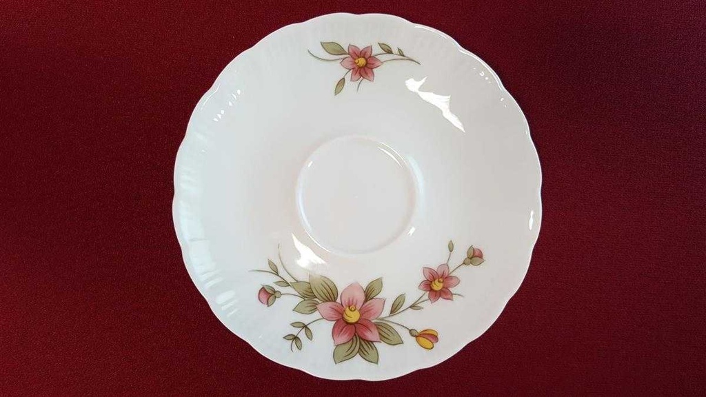 Untertasse für Kaffee 15 cm Winterling Kirchenlamitz Rot Rotrosa Blume Relief Form gebraucht - gut