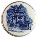 Delfts Hand Painted Holland Kevelaer Gnadenkapelle Deckeldose H 5,5 D 13,4 cm