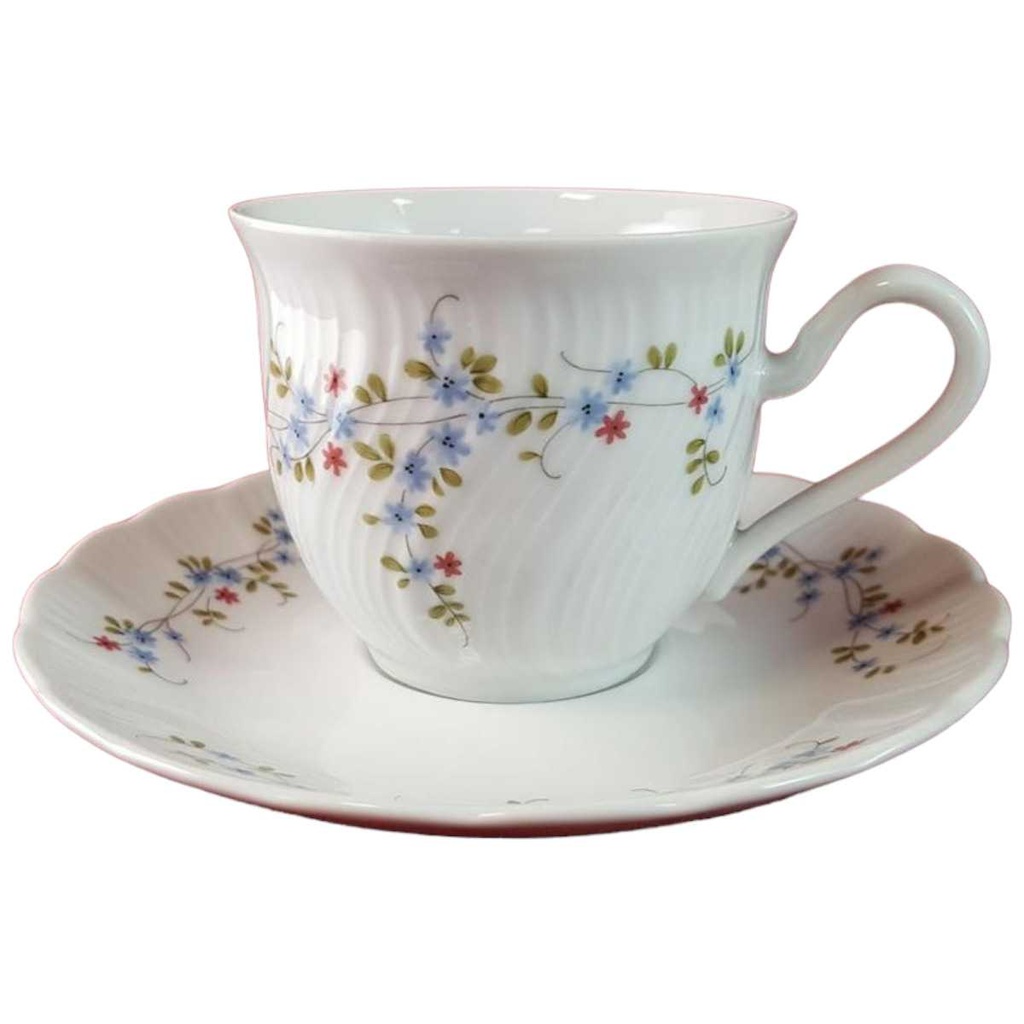 [45815065] Kaffeetasse mit Untertasse Winterling Kirchenlamitz blau rot Blümchen Relief Wellenrand gebraucht - gut