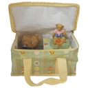 Figur mit OVP Cherished Teddies Symbol Of Membership Kate Lagerfeuer leuchtet auf 2005 gebraucht - gut