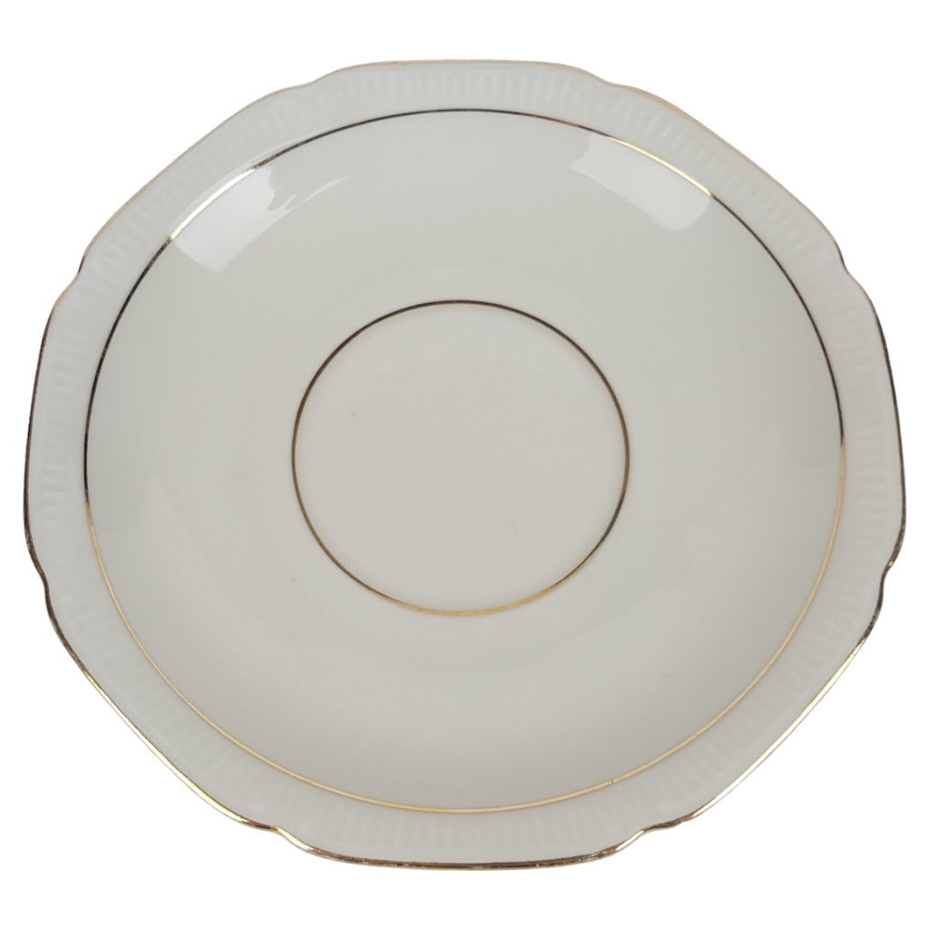 [458164465] Porzellan Goldrand geriffelt elfenbeinfarbe Untertasse D 14,7 cm