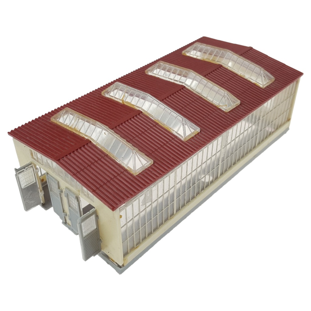 Lokschuppen (ohne Türschließautomatik) mit Stempel Spur Z Märklin Germany 8966 gebraucht - gut